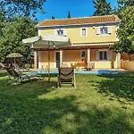 Kardaris Vilă Tragaki