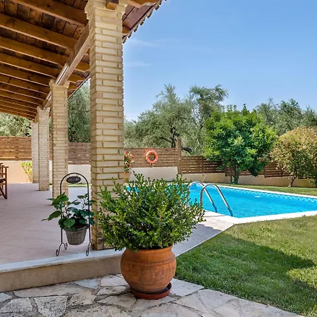 Kardaris Villa