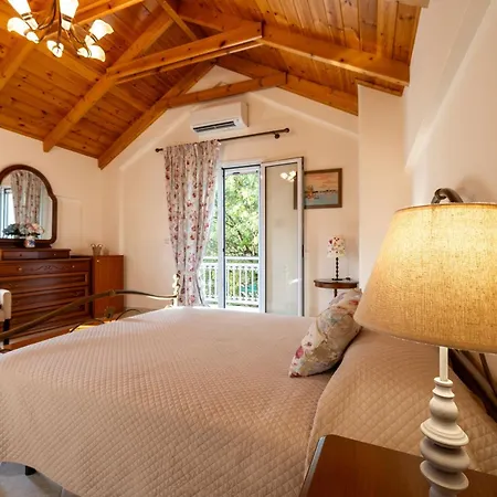 Villa Kardaris Tragaki